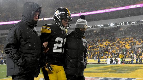 Norwood, Allen banged up, though former insists he's 'fine' taken at Acrisure Stadium (Steelers)